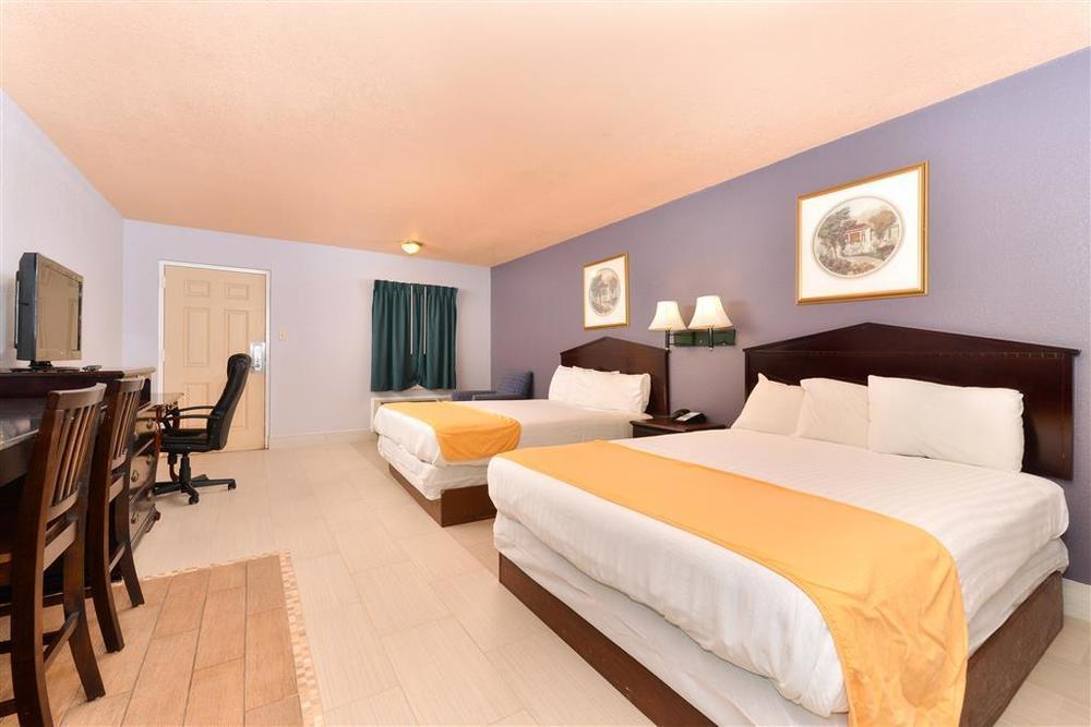 Five Star Inn Burleson megye Szoba fotó